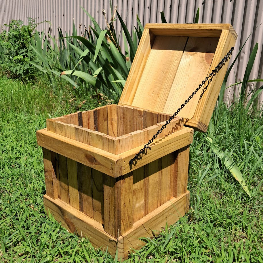 Small Rustic Bathroom Trash Can