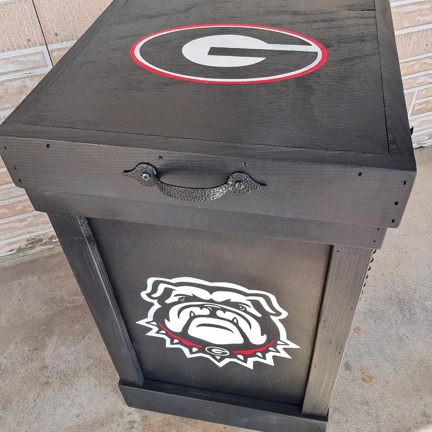 Custom Sports Team Trash Can