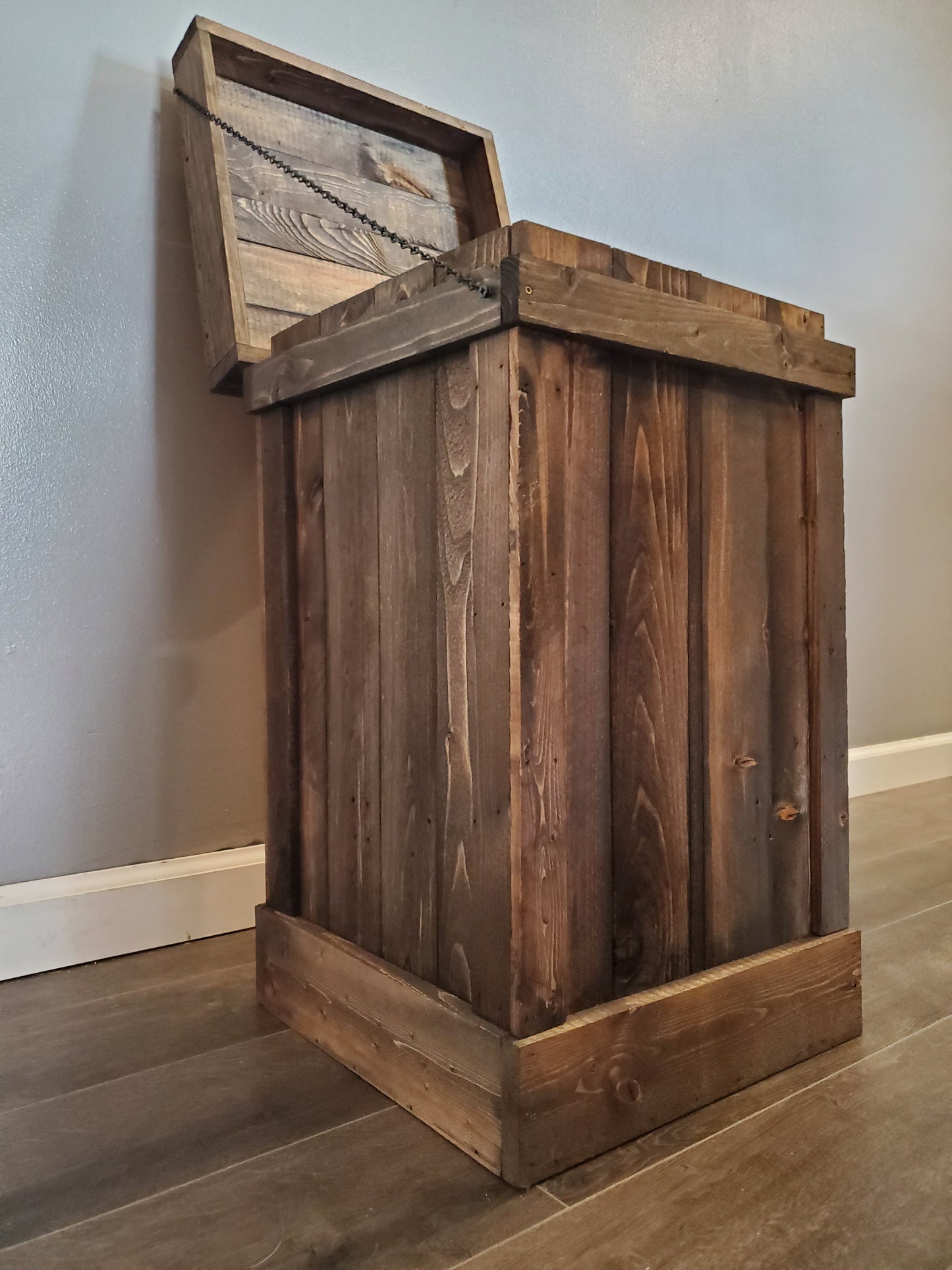 Kitchen Trash Can
