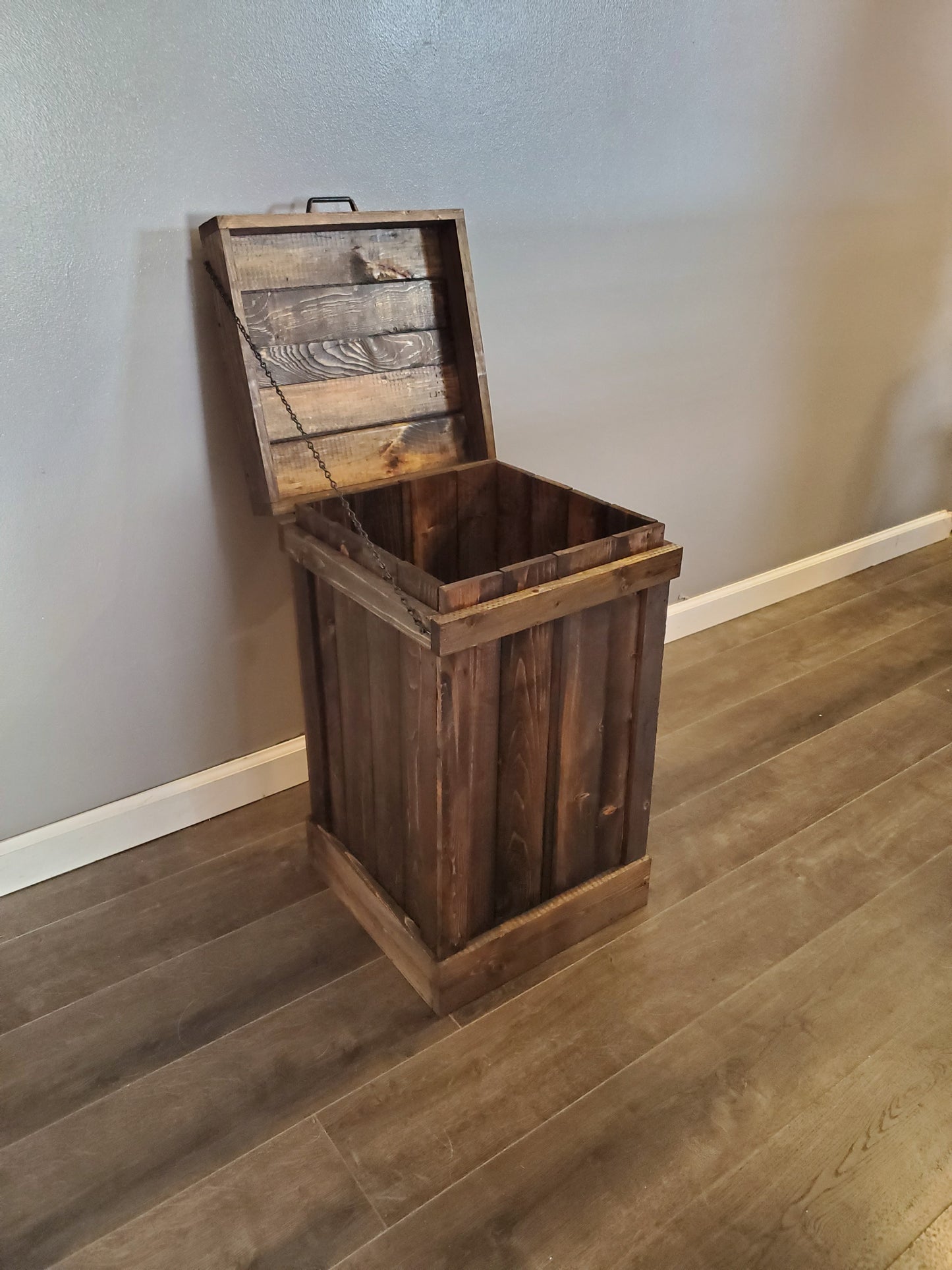 Kitchen Trash Can