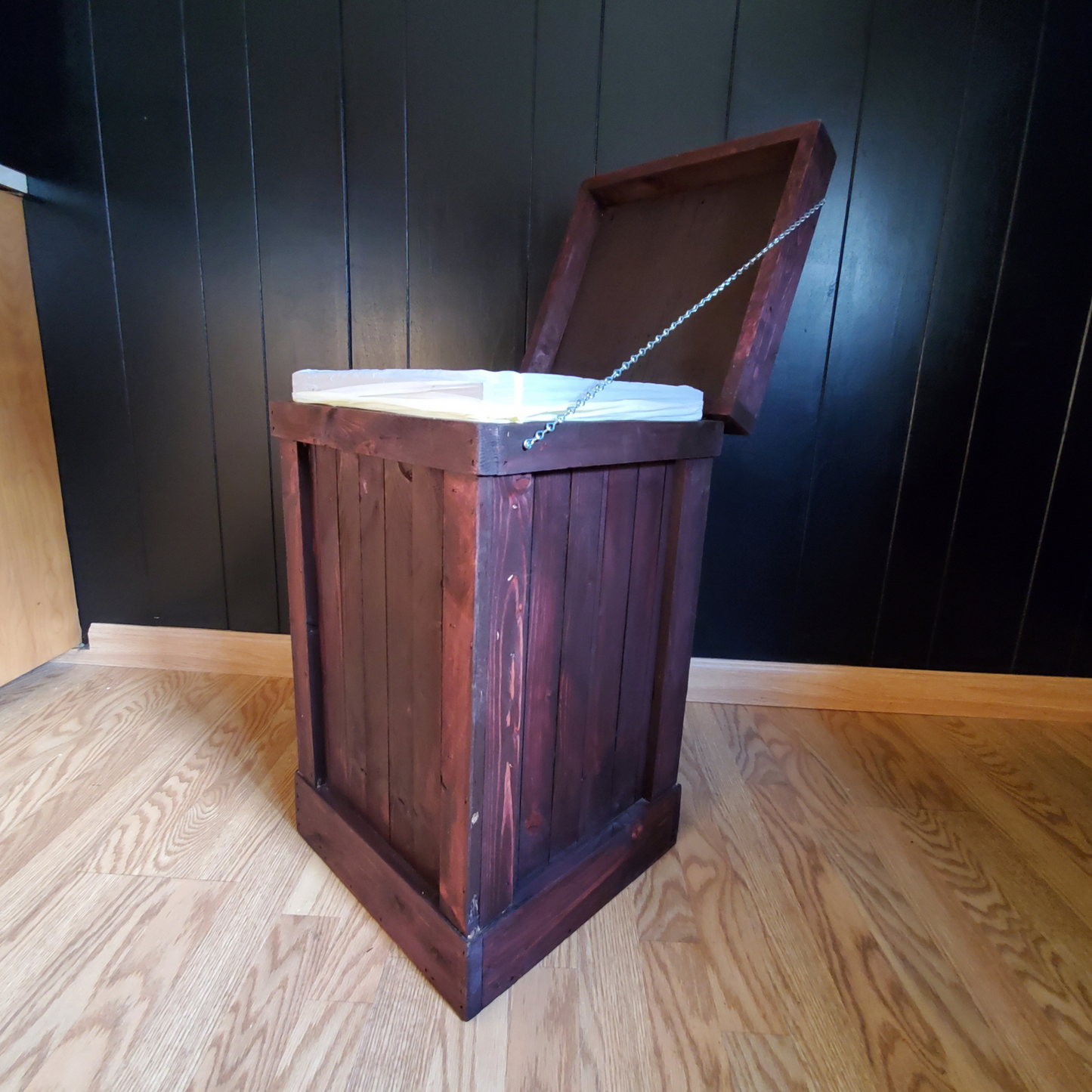 13 Gallon Trash Can