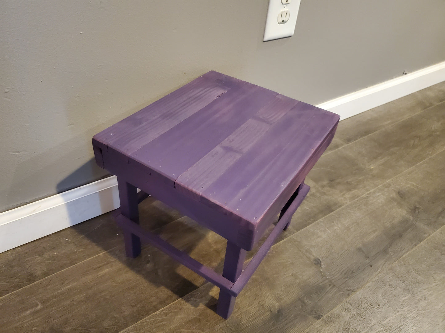 Plant Stand or Small Kids Stool