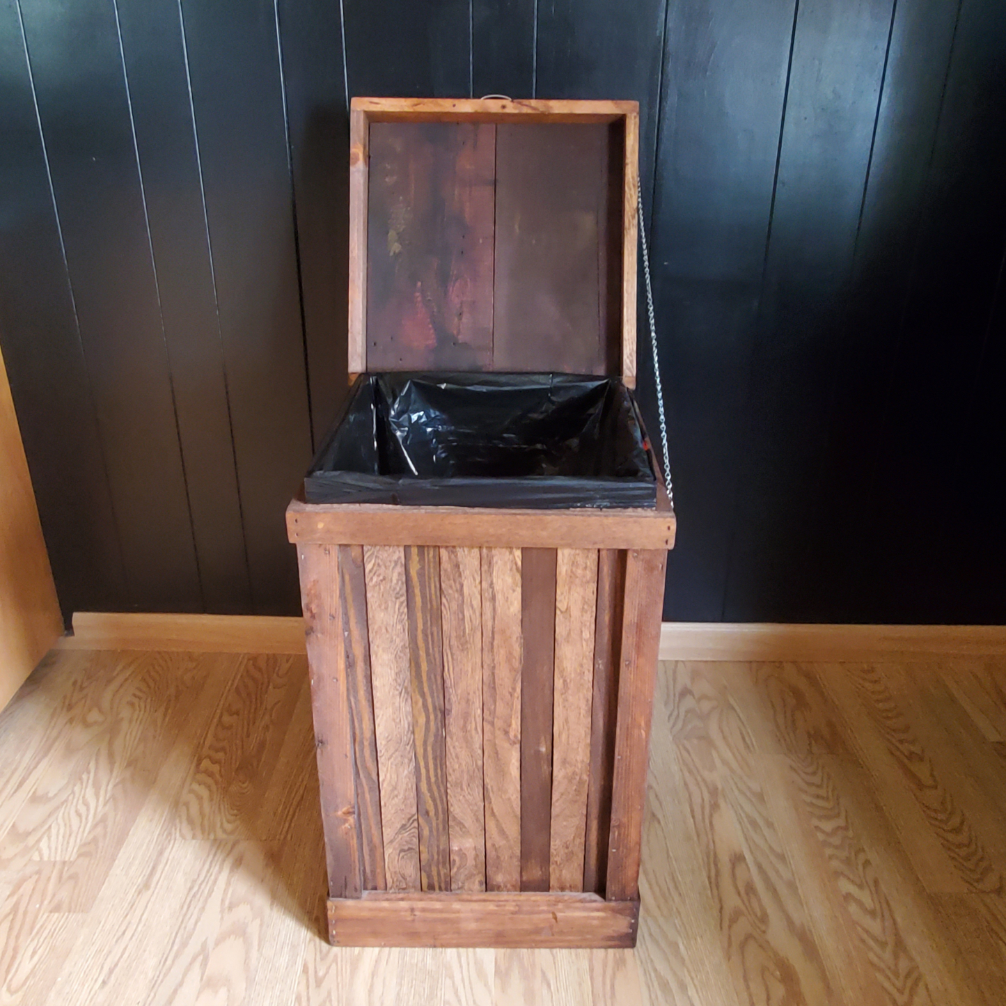 30 Gallon Trash Can