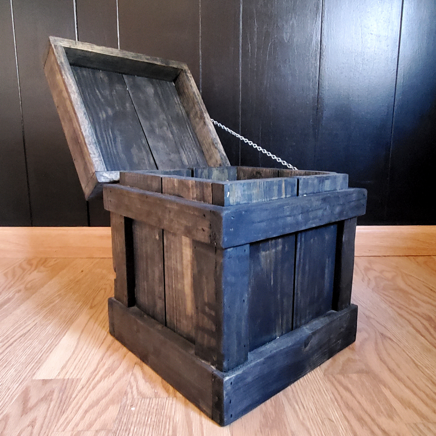 4 Gallon Wood Trash Bin