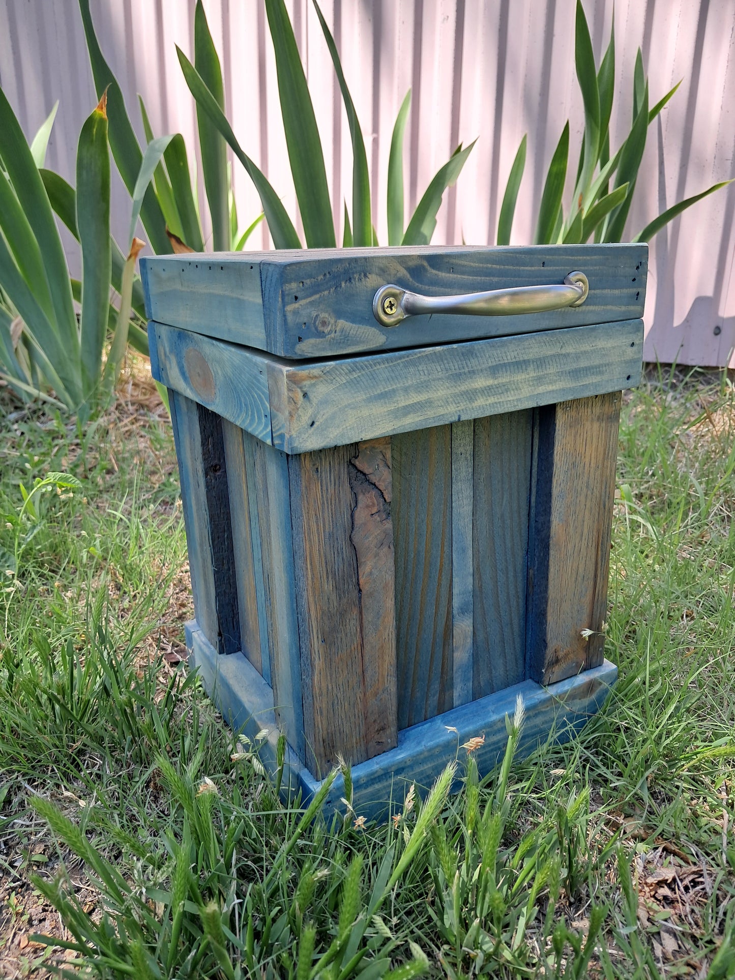 Small Wood Canister