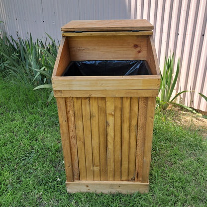 30 Gallon French Country Trash Can