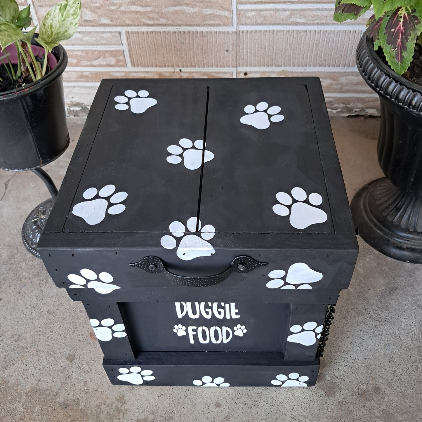 Cute Dog Food Container