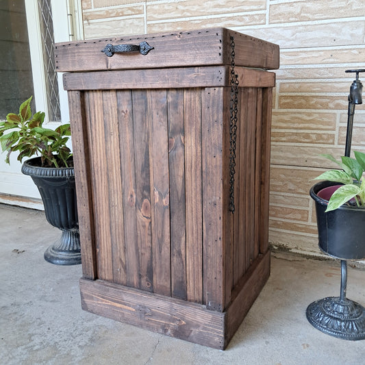 16 Gallon Trash Bin