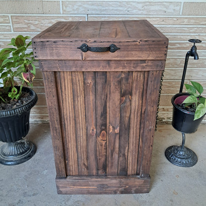 16 Gallon Trash Bin
