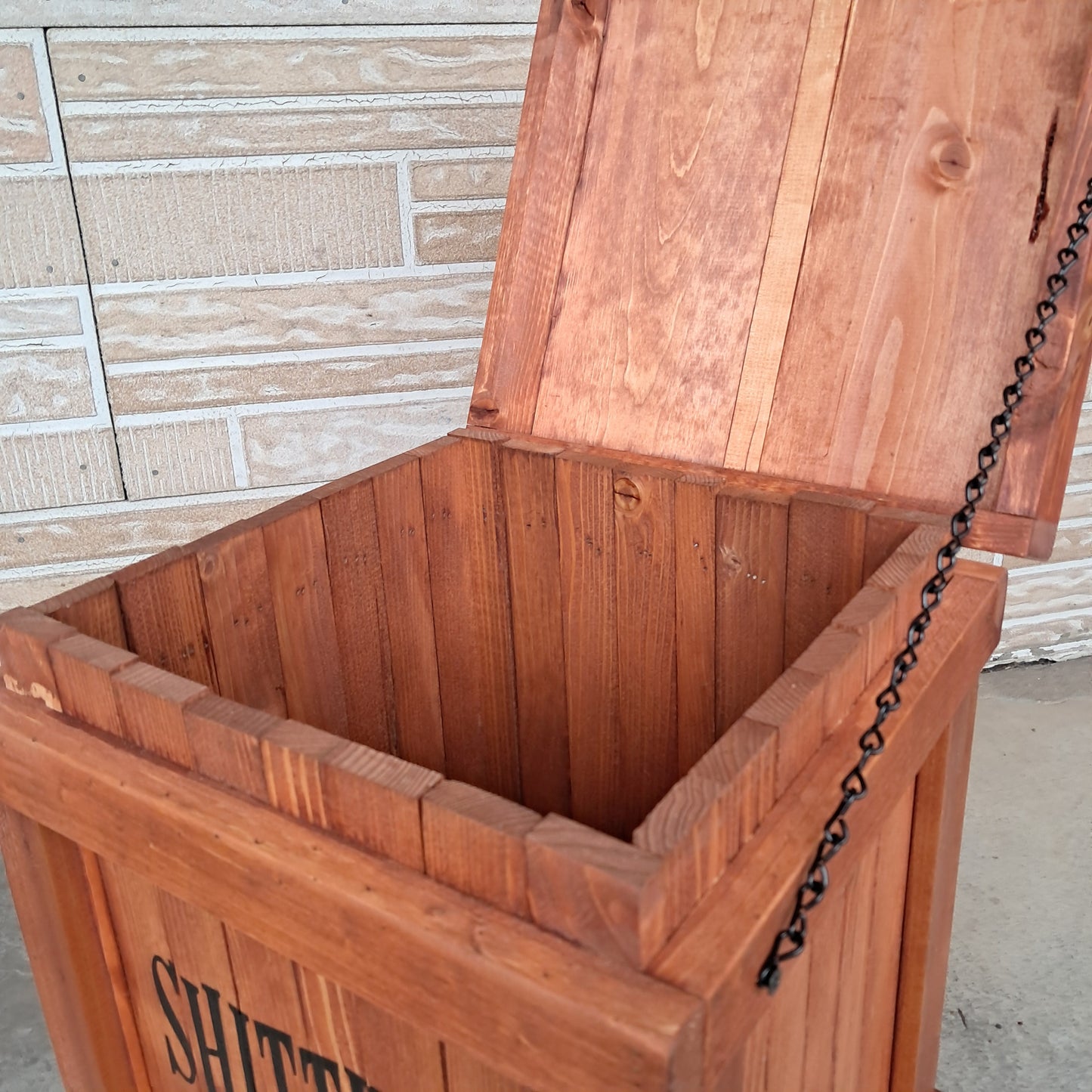 Shitter's Full Trash Can