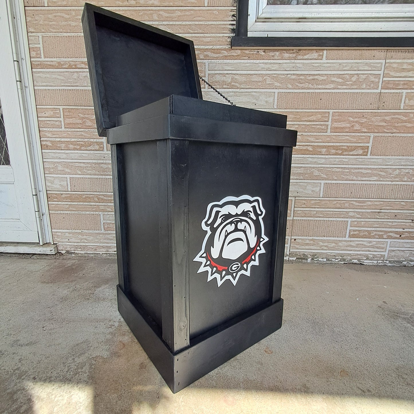 Custom Sports Team Trash Can