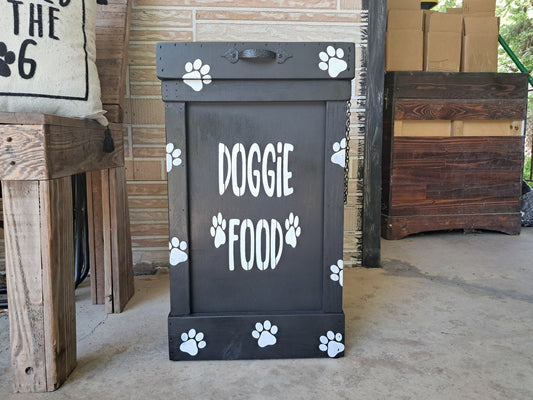 13 Gallon Dog Food Container