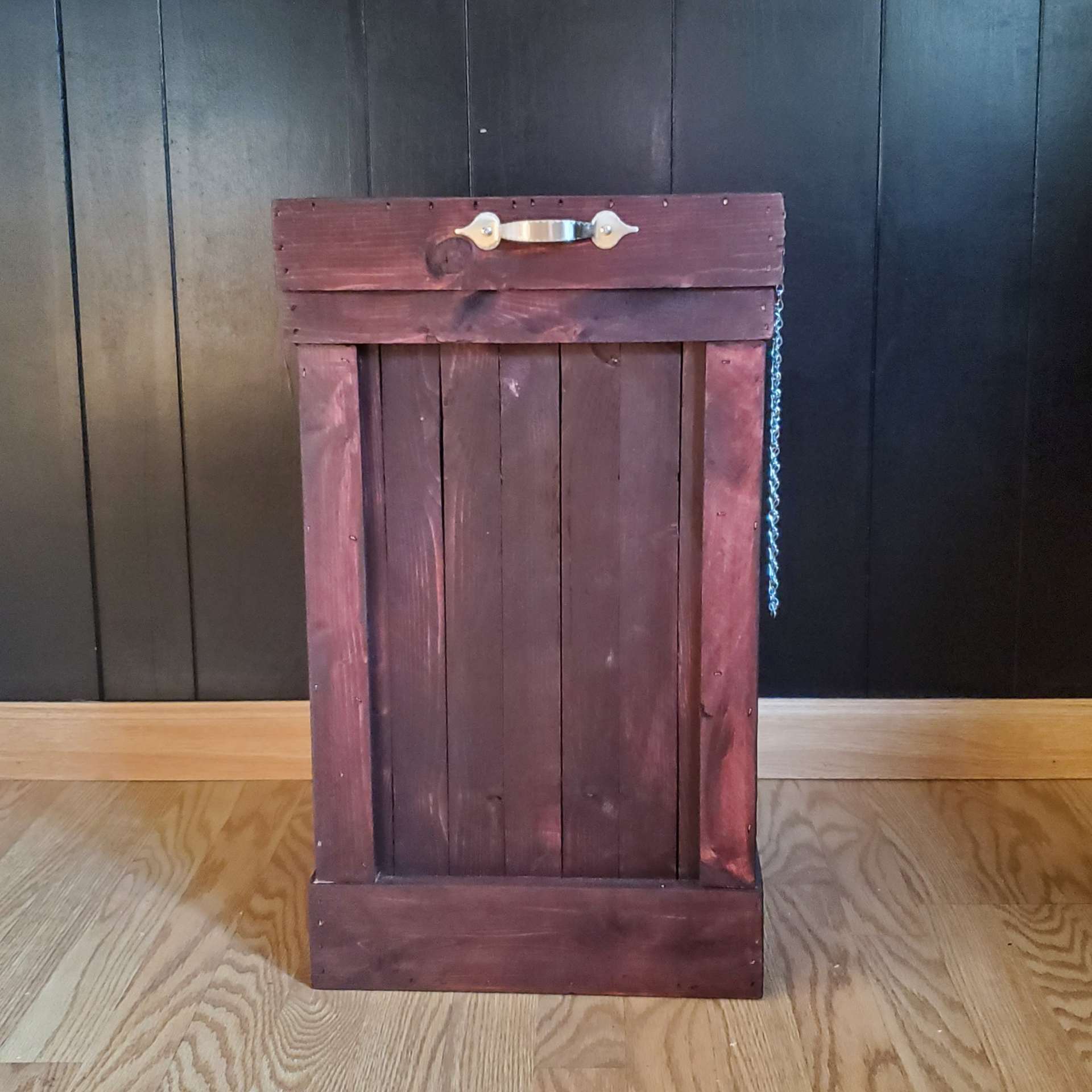 13 Gallon Rustic Trash Can – Trashy Mikes