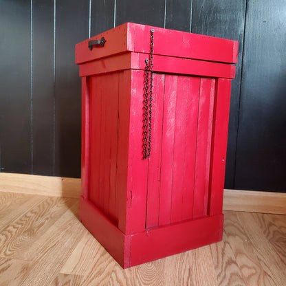 13 Gallon Red Trash Can